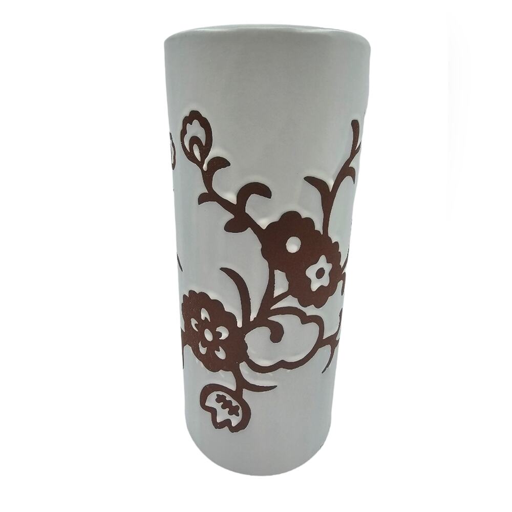 Pier 1 Terracotta Vase excellent condition white and brown
